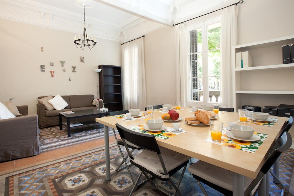 Modernist Apartment Barcelona Eksteriør bilde